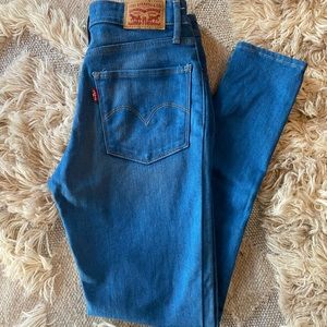 Levi’s 721 high rise skinny size 26